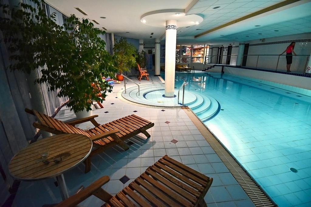 Hotel Prosper Čeladná Екстериор снимка