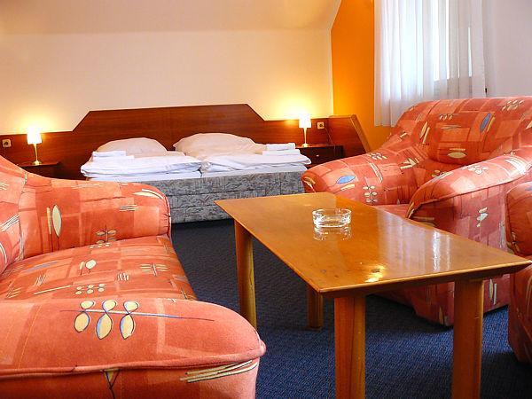 Hotel Prosper Čeladná Екстериор снимка